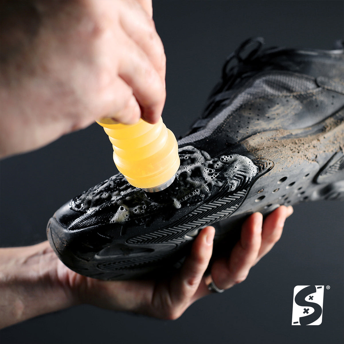 Shampoo Gel Limpieza Tenis Zapatos Sneakers Limpiador Incluye Cepillo Cantidad 175ml